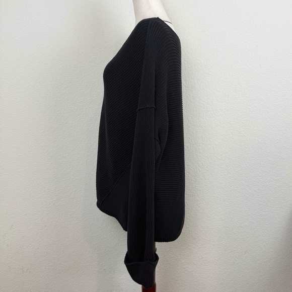 Free People La Brea Chunky Sweater Black Ribbed
Cuffed V-Neck Oversized - Picture 11 of 14